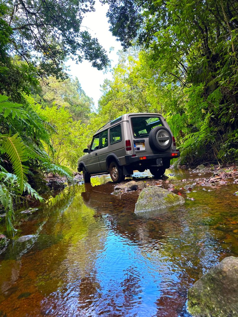 private jeep tours north