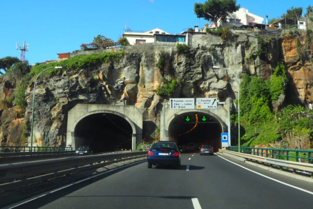 driving around madeira in a day is full of tunels and no views