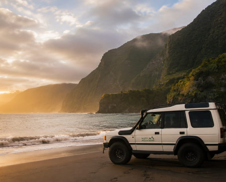 4x4 on Seixal beach at sunrise - private excursion Madeira