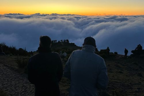 sunrise pico do areeiro